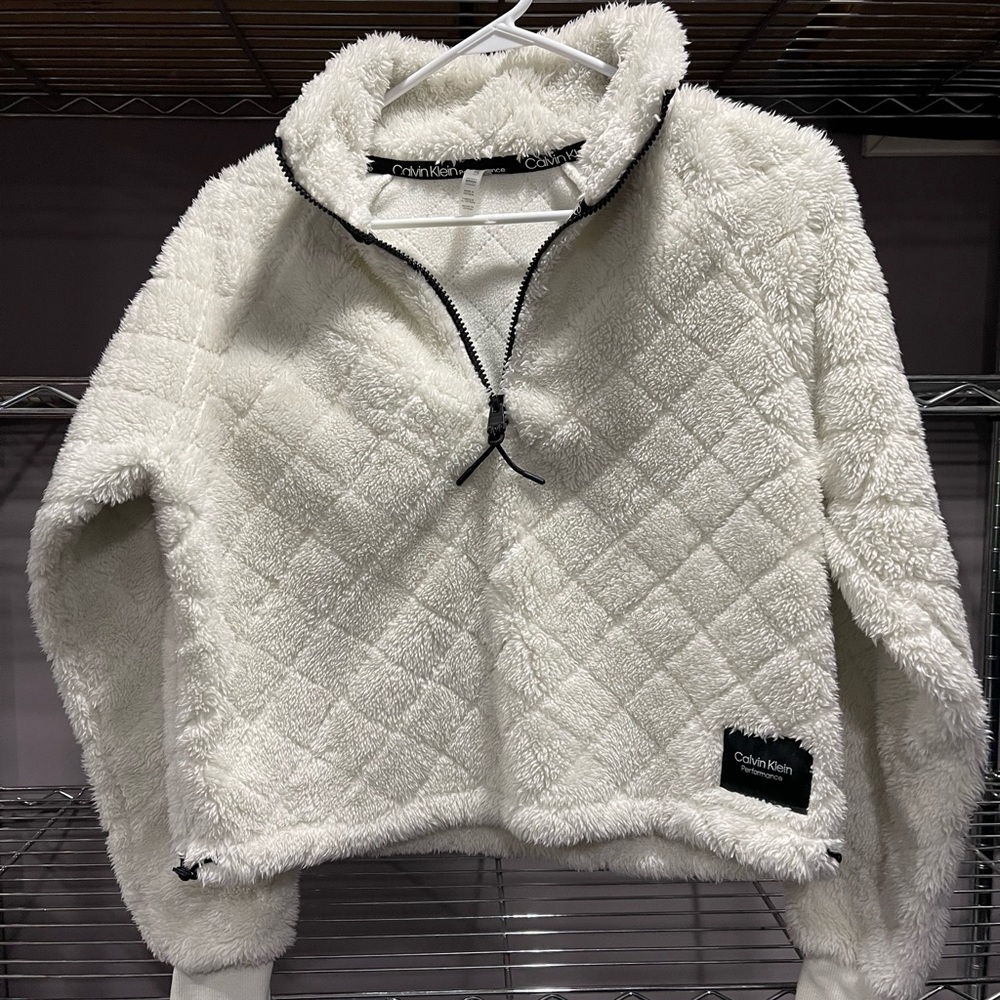Calvin Klein Small Fleece Cropped Pullover